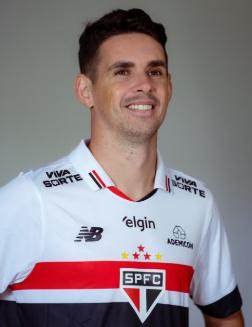 乐鱼官方网站-年薪430万欧元 加盟圣保罗 奥斯卡挣巴甲第三高薪